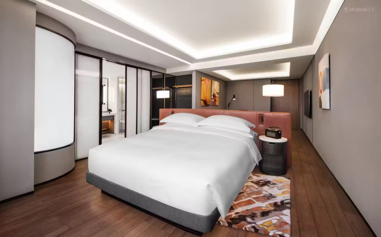 Hotel Case