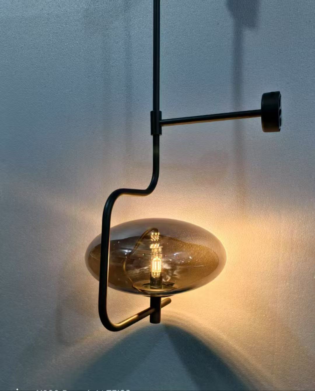 Bed lamp and floor lamp